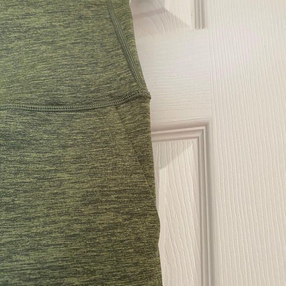OFFLINE BY AERIE The Hugger Legging in Dark Green - Size Large L - NWT - Picture 6 of 8